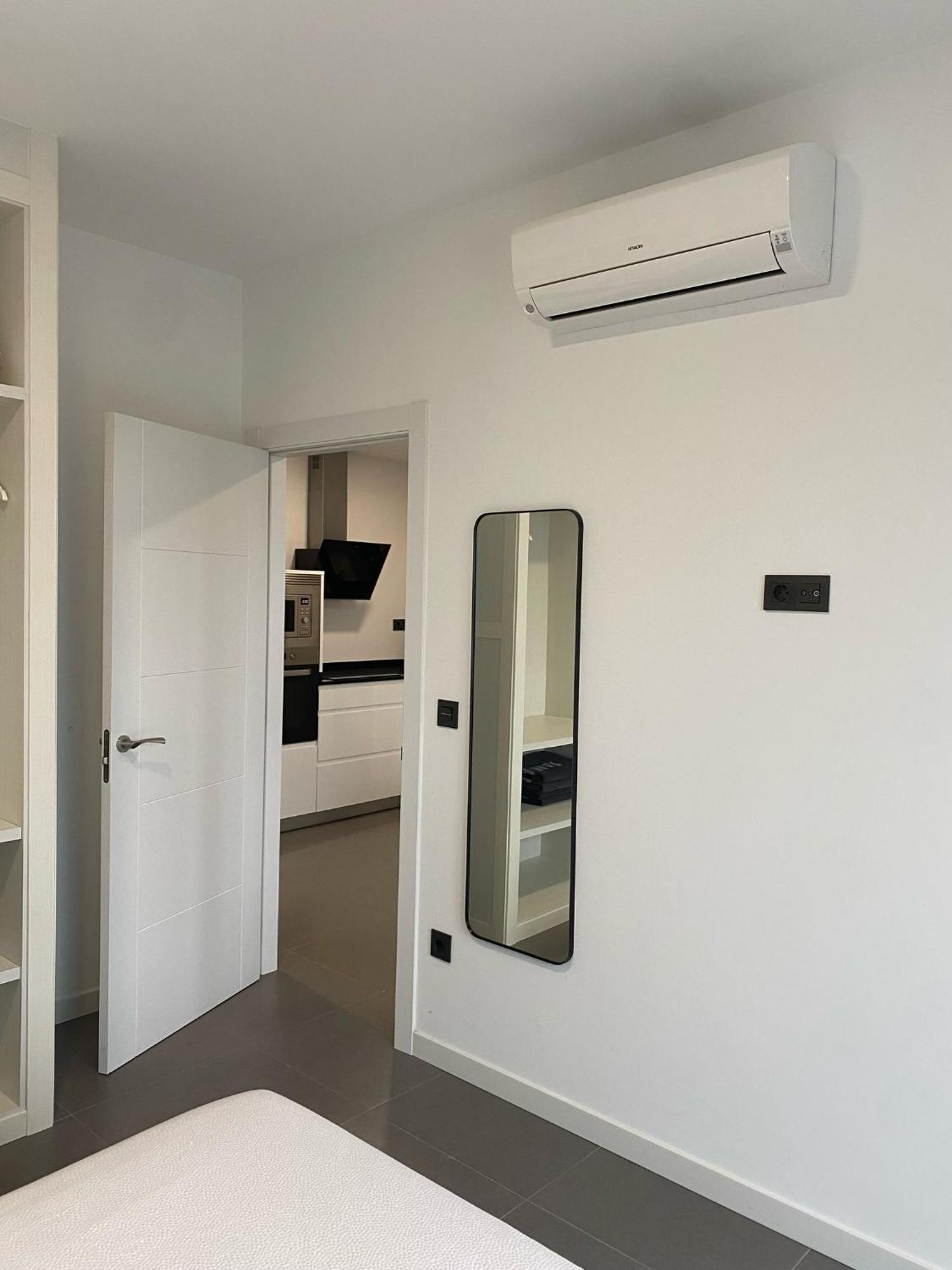 Apartamentos Onzamar Sanxenxo Bilik gambar